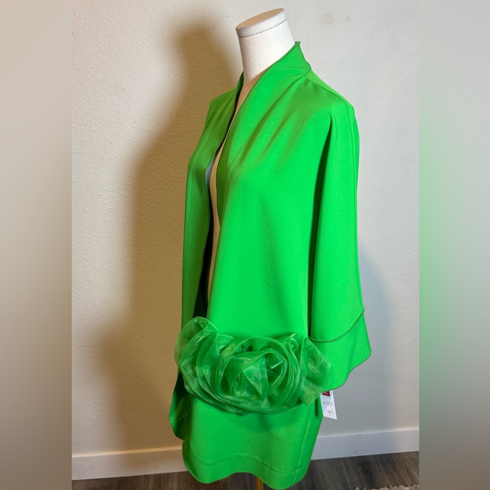 NWT IC COLLECTION Bright Green Kimono Jacket Flower Pocket size Medium